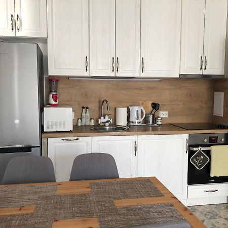Sunny Shore Burgas Apartment Buitenkant foto