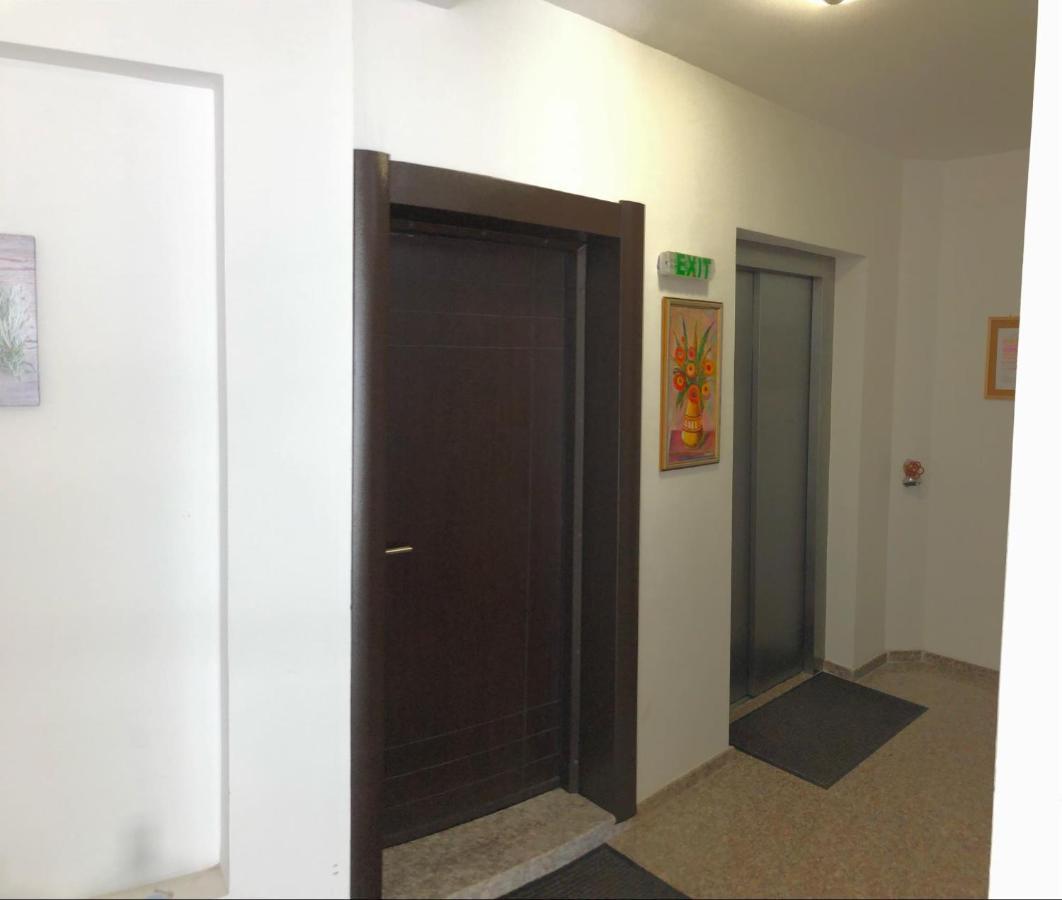 Sunny Shore Burgas Apartment Buitenkant foto