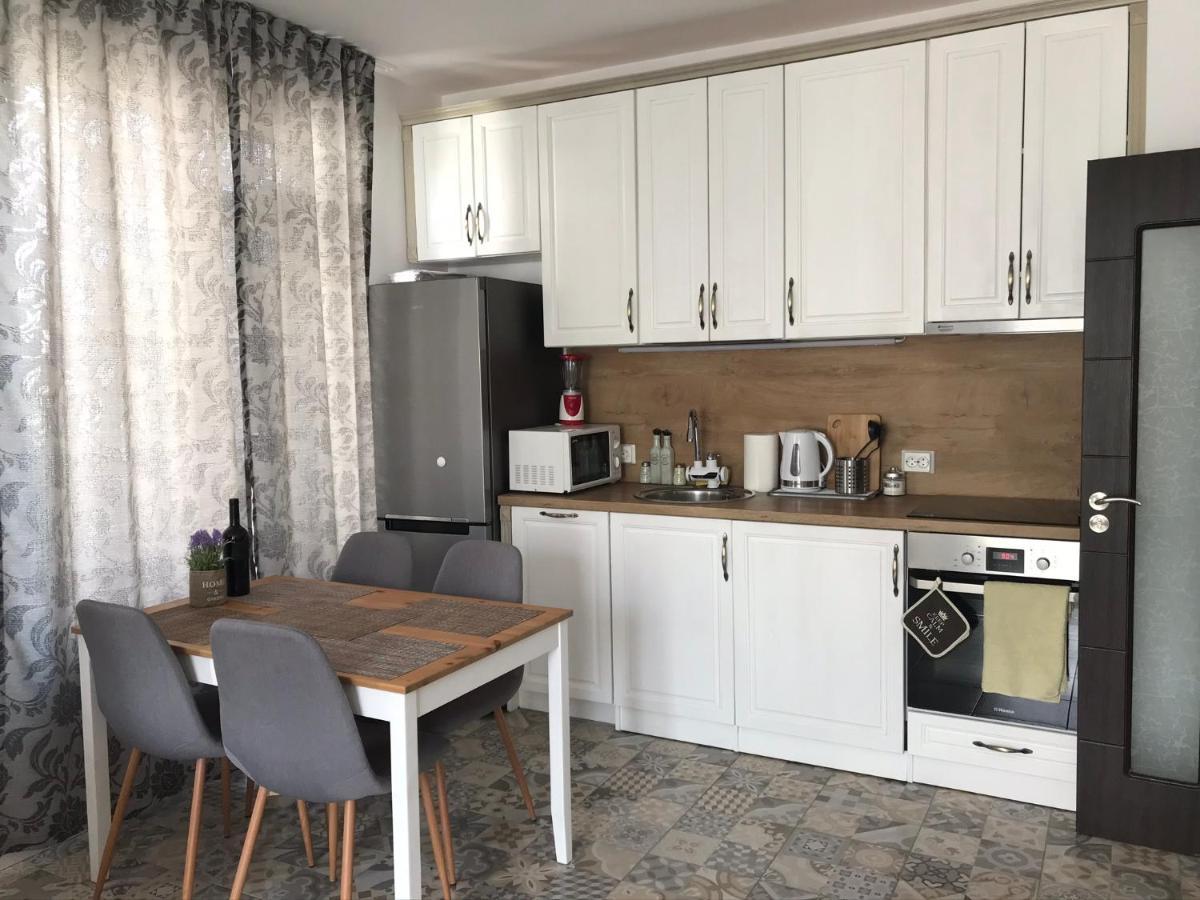 Sunny Shore Burgas Apartment Buitenkant foto