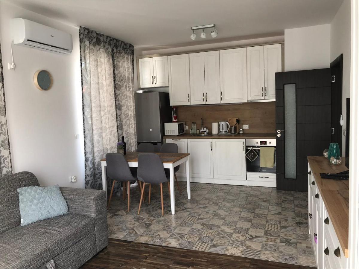 Sunny Shore Burgas Apartment Buitenkant foto